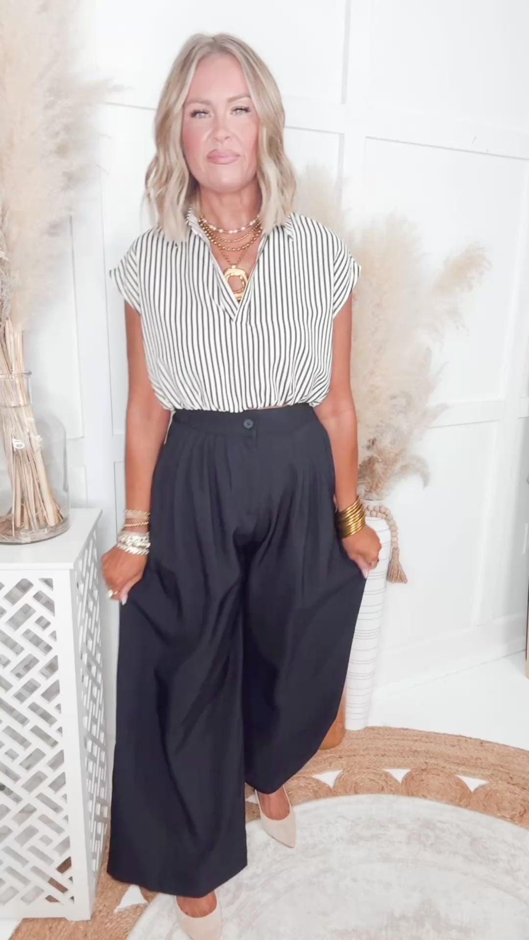 The Executive Wide Leg Pants-Black