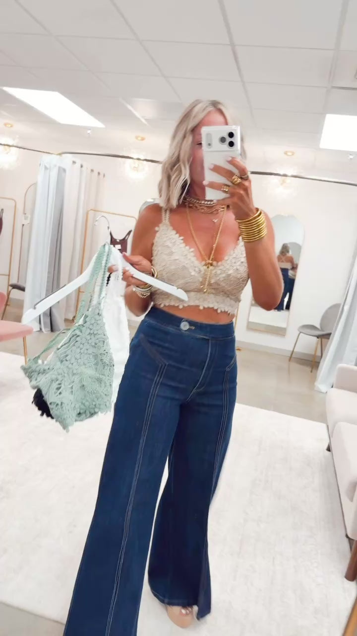 Wanderlace Bralette Top-Black