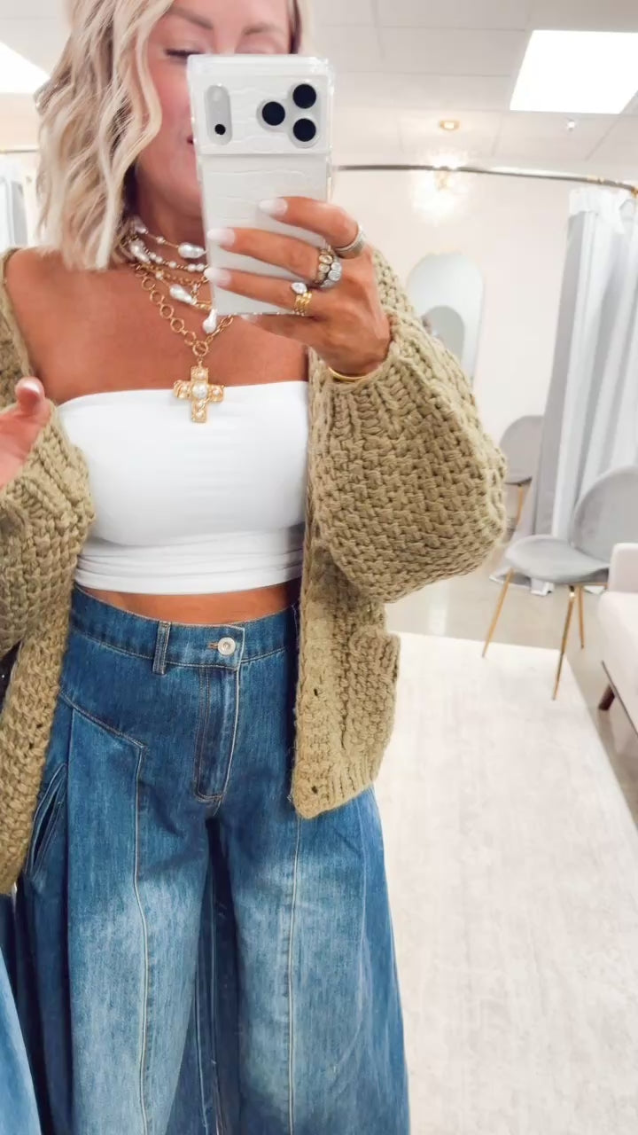 The Beckham Pleated Wide Leg Jean-Denim