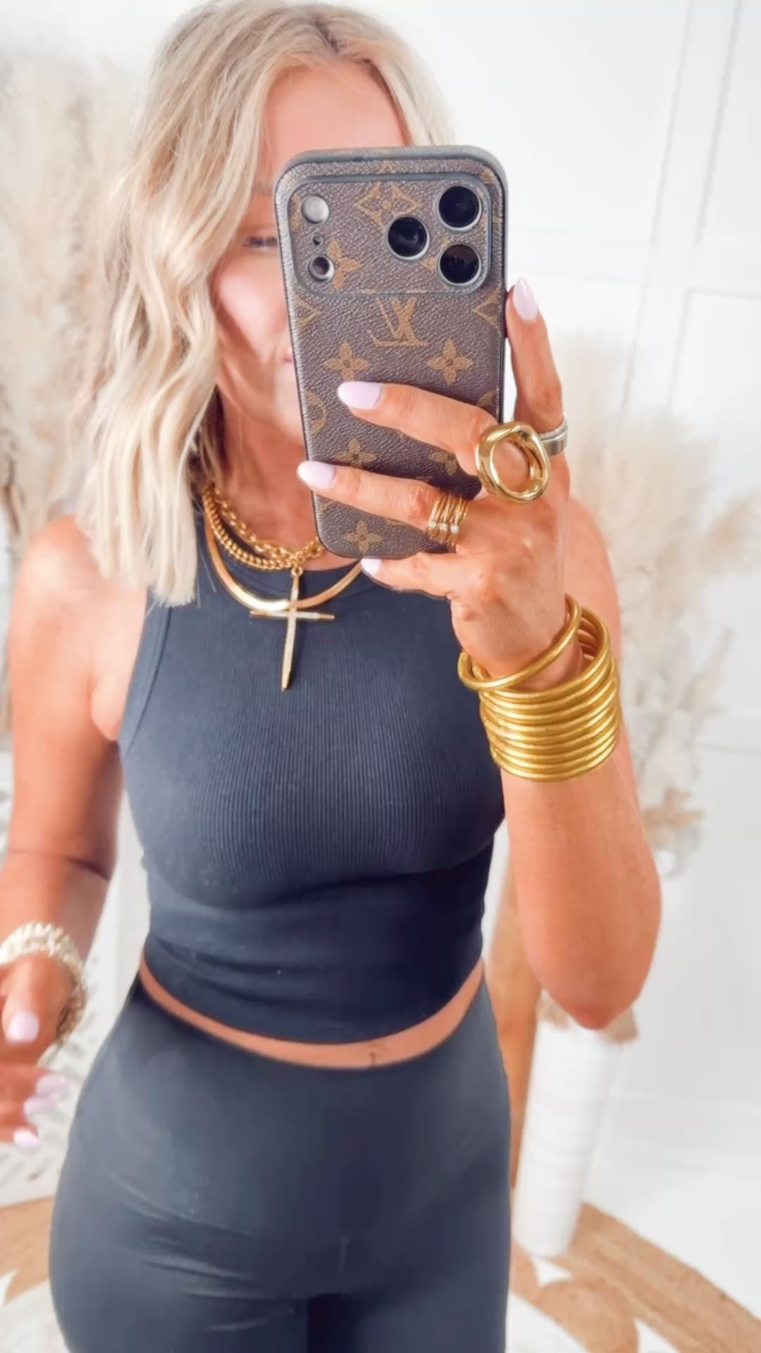 The Easy Flex Tank-Black