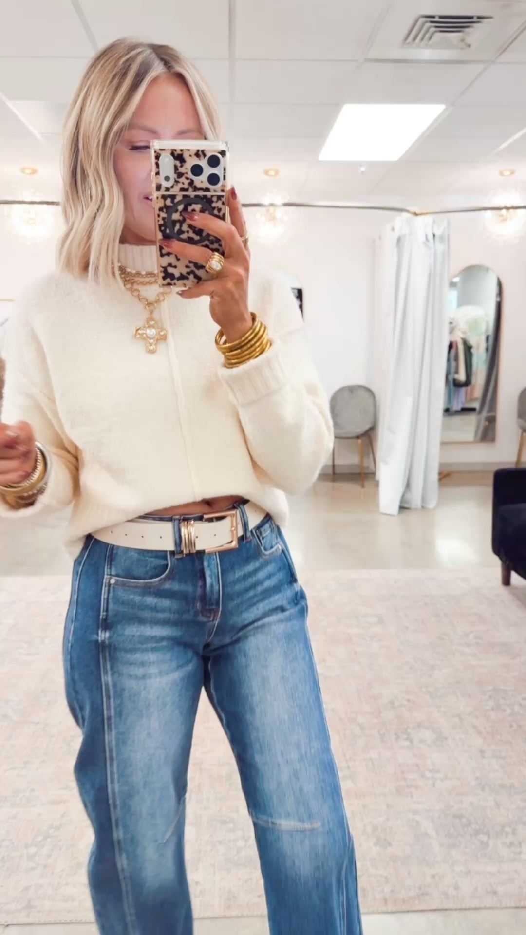 The Wintermere Mock Neck Sweater-Cream